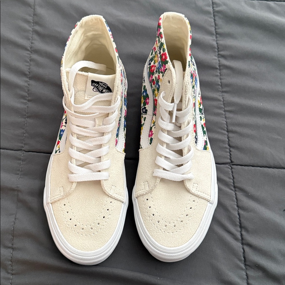 Vans WMNS Sk8-Hi Tapered Floral White Sneakers NEW 8.5 - Picture 2 of 6